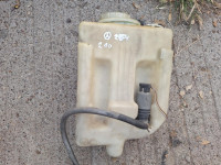 mercedes w210 posuda tekucine za stakla