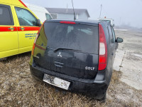 Mitshubishi Colt 1.5 DI-D - zadnji branik