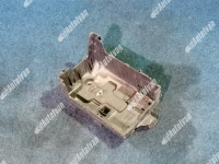 NOSAČ AKUMULATORA PEUGEOT 208