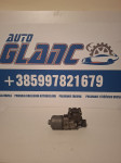 Opel Astra H Motorič prednjih brisača 0 390 241 538 12V 058
