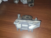 Renault clio 4.captur. nosac mjenjaca 112228880R