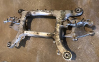 Serija 7 F01 F02 stražnja osovina BMW stražnja osovina + ramena 677588