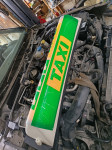 Taxi znak za auto