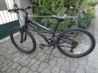 Bicikla TREK MT220  , 24 cola ,aluminijski prodajem za 130 E