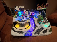 novi bozicni vrtuljak na baterije ili struju