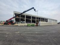 NAJAM STROJA MANITOU 2660 S OPERATEROM