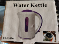 Kuhalo za vodu , water kettle, novo, zapakirano + košara za kruh