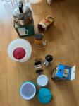 Set za kuhinju (mlin za kavu,termosica,čajnik,šlagomat,centrifuga)