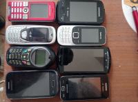 Lot starijih mobitela