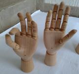Drvene ruke-ženske