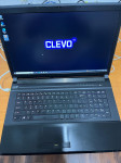 Gaming laptop Clevo p170-sm i7 / r9 290x 4gb / 16gb ram / 256gb ssd
