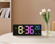 Digitalni sat/alarm/budilica sa pokazivačem temperature NOVO!!