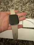Apple Watch serija 7, 45 mm starlight