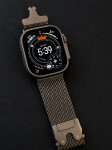 Apple Watch Ultra 3 – Black Titanium, odlično stanje