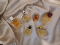 LOT vintage mini parfemi 6x % prodaja/zamjena