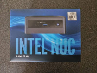 Intel NUC Mini PC Kit (i3-10110U, 8GB DDR4, 250GB NVme), nekorišteno!