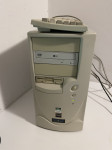 Retro kompjuter Amd Sempron 2800 sa Windowsima 98+tipkovnica!