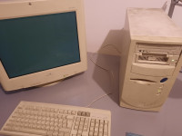 staro računalo win98