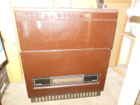 Prodajem:Plinsku peć Maja