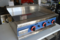 Pliski roštilj 750x600x380mm,3 grijača po 2,6 KW,ploća HARD-CROM, R-1