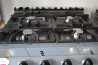 Štednjak plinski 4 kola-piloti+elekt.pećnica 800x700x850,26kw snage