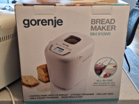 Pekač kruha Gorenje BM 910 WII
