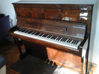 pianino schlogl, redovito korišten i servisiran