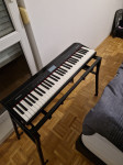 Prodajem ROLAND GO:PIANO sa stalkom