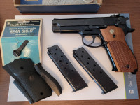 Pištolj "Smith & Wesson" M-39 cal. 9x19, spremnik 8 metaka