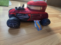 Hot wheels auto plišana igračka