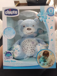 Novi neotpakirani Chicco baby bear.