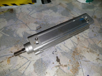 Festo pneumatski cilindar DNC-32-125 PPV-A