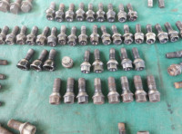 BMW E39 E46 E53 E60 E70 E90 F10 F15 F30 SARAFI VIJCI ZA FELGE M12/M14