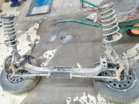 Hyundai Matrix 1,6i stražnji most kompletan prodajem