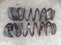 Peugeot 5008 zadnje opruge