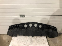 Prednja zastita ispod branika i motora mercedes b w245