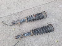 prednji amortizeri mazda 6 karavan 2.0d