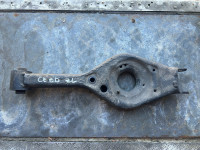 Kia Ceed stražnja gornju vilica ovjesa