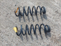 zadnje opruge škoda octavia 1