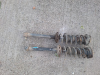 zadnji amortizeri audi a4 b5