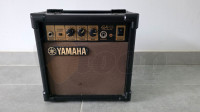 Yamaha GA-10 pojačalo za gitaru