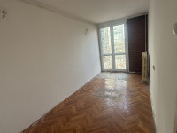 Poklanjam stari parket