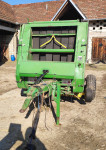 Balirka John Deere 545
