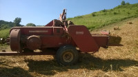 BALIRKA ZA KOCKASTE BALE MASSEY FERGUSON