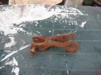 KUKA  BILA  NA TANJURAČI  ZA KAČITI PRIKOLICU  ŠALJEM  POŠTOM