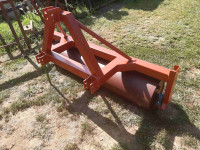 Kutni reduktor  2/1 i Valjak za zemlju