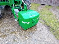 Prednji uteg za traktor 650 kg