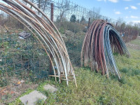 ŽELJEZNI LUKOVI ZA PLASTENIK