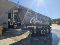 Menci Cajman SA700R, top stanje