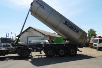 KIPER POLUPRIKOLICA REICH 2014 ZA PRIJEVOZ ASFALTA SA GRIJAĆIMA ANA